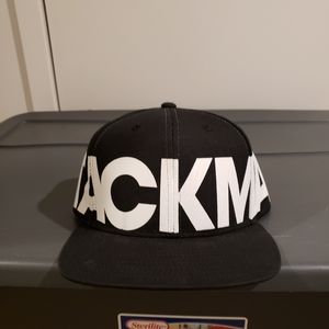 TACKMA SNAPBACK HAT